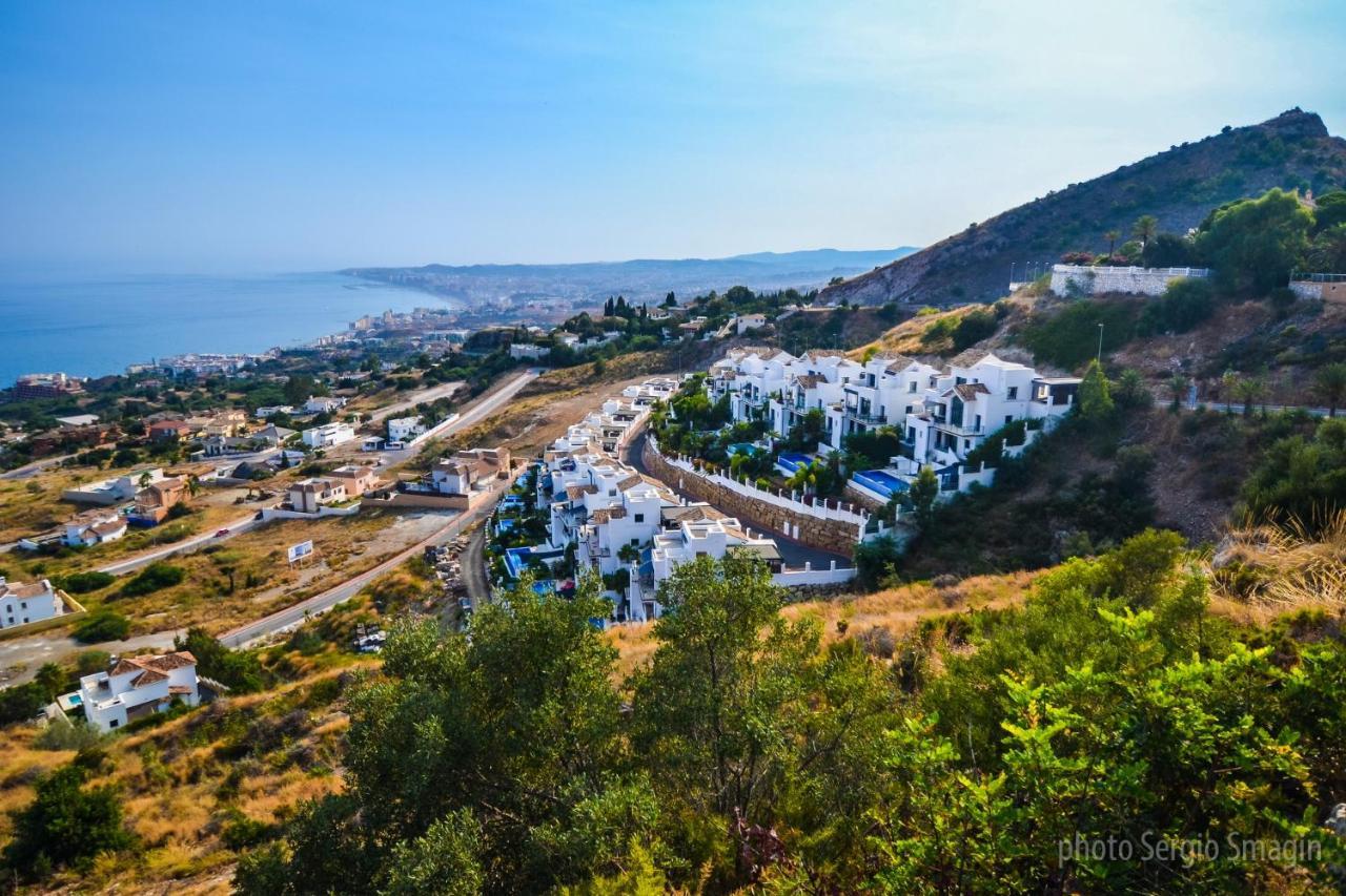 Alay Apartment & Pool 2 Bedroom Benalmadena Bagian luar foto