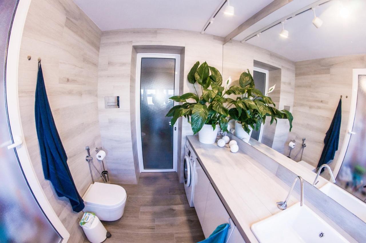 Alay Apartment & Pool 2 Bedroom Benalmadena Bagian luar foto