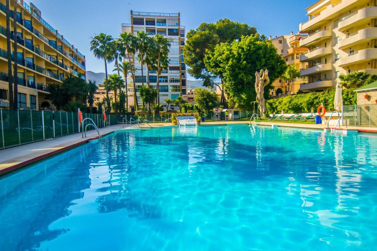 Alay Apartment & Pool 2 Bedroom Benalmadena Bagian luar foto