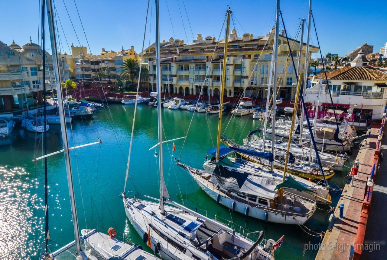 Alay Apartment & Pool 2 Bedroom Benalmadena Bagian luar foto